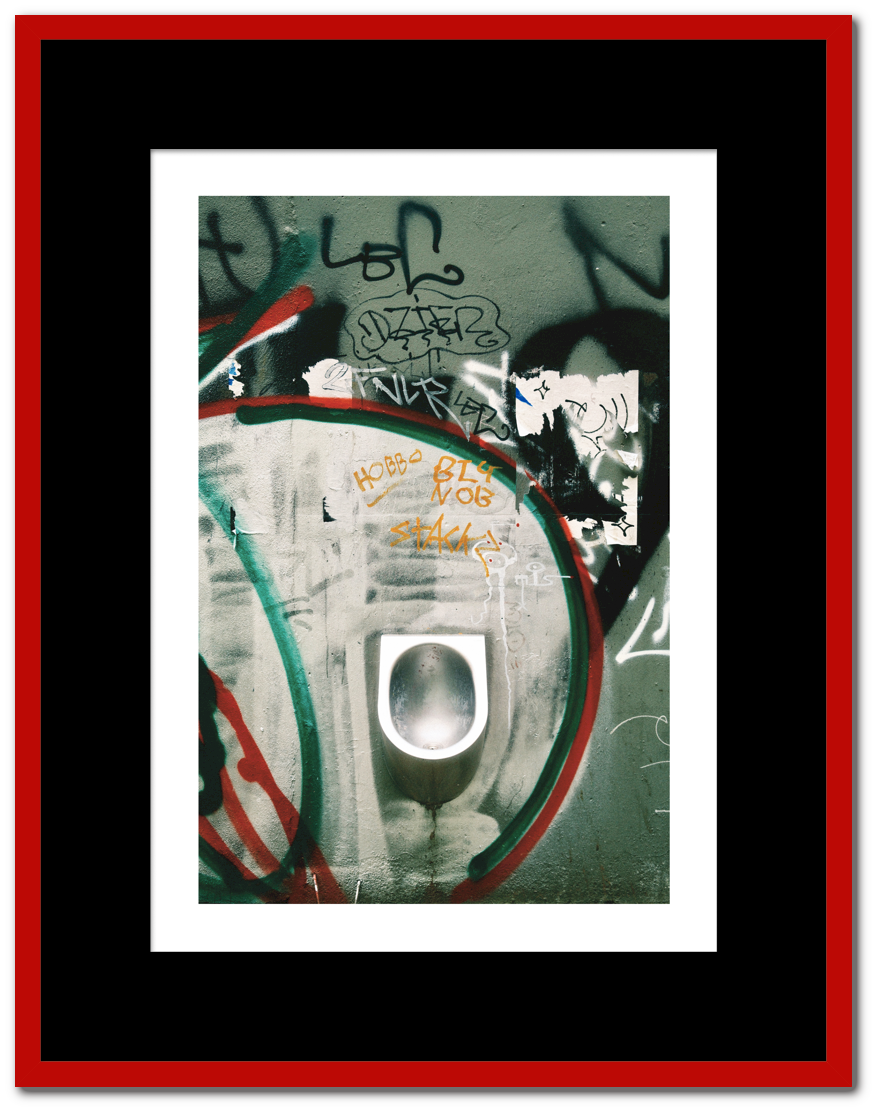 Urinal (Colored Edition)
